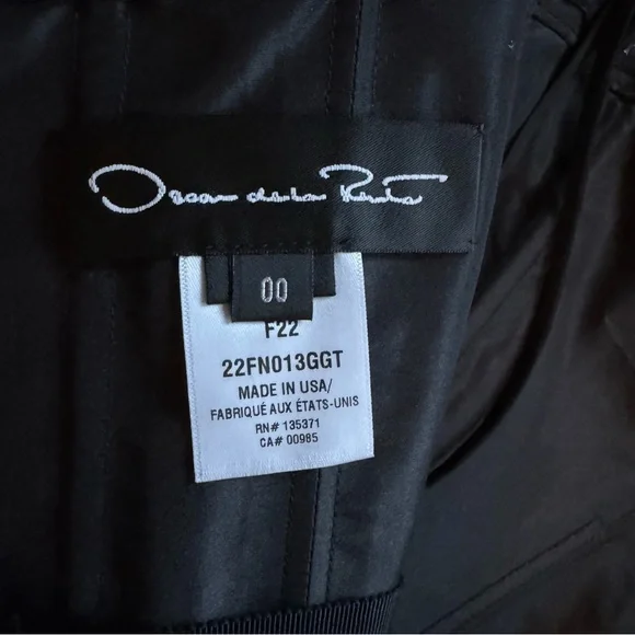 Oscar De La Renta Black Drape Strapless Silk Column Gown Dress - Size 00 - Picture 8 of 9